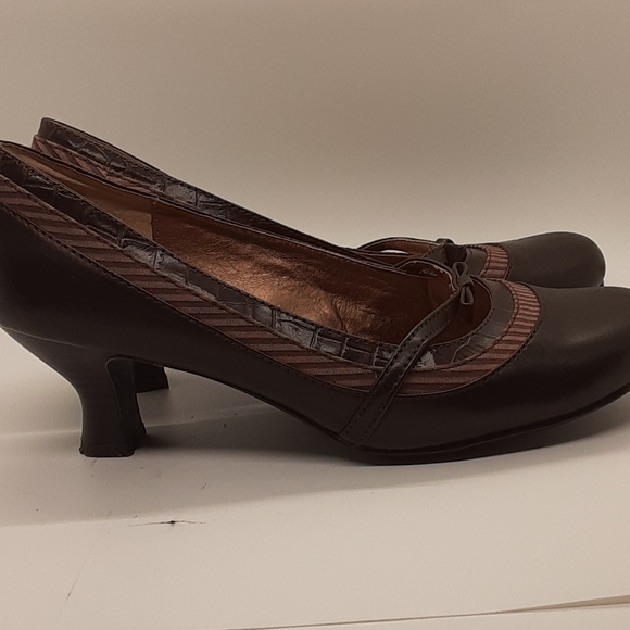 Mudd brown heels - Picture 2 of 10